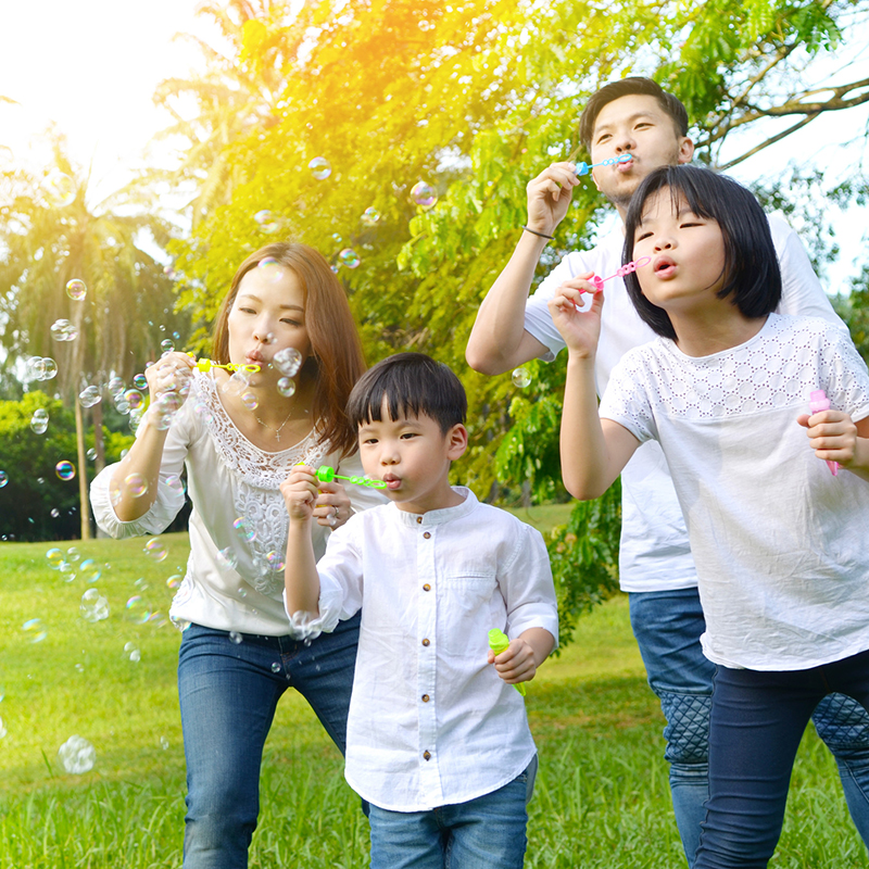 以愛、誠信、關懷為出發，用簡單的力量，守護孩子們的未來與健康